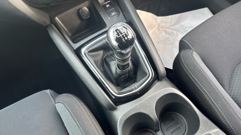 Nissan Qashqai 1.5 dCi N-Connecta 5dr Diesel Hatchback